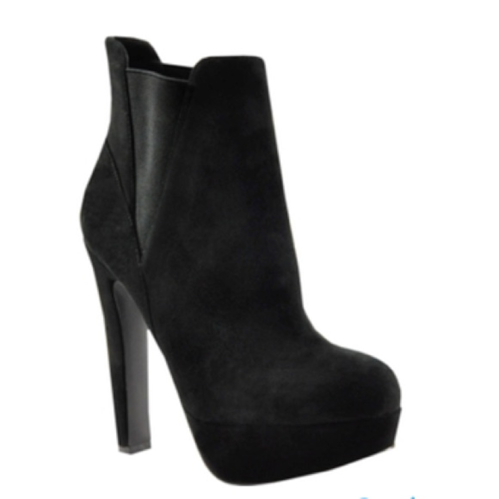 8.5 Susie Bakers Black Suede 5 Inch Heeled Ankle Bootie